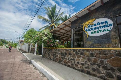 Hotel Hostal Sue�os Silvestres