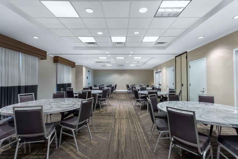 Hotel Hilton Garden Inn Islip/macarthur Airport