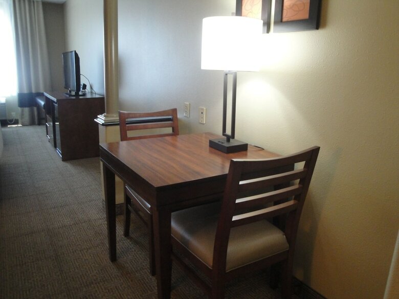 Hotel Comfort Suites