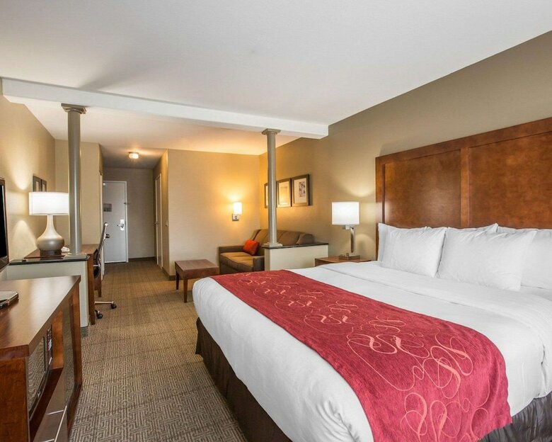 Hotel Comfort Suites