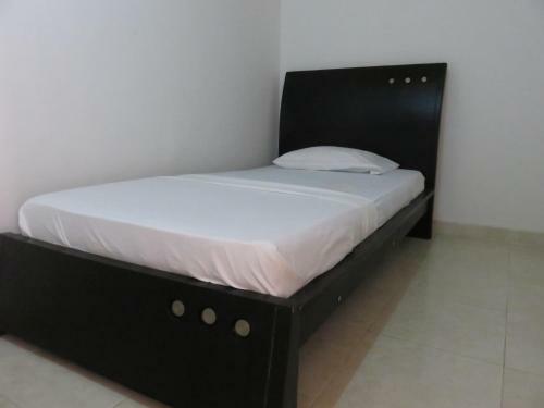 Bed & Breakfast Magic House