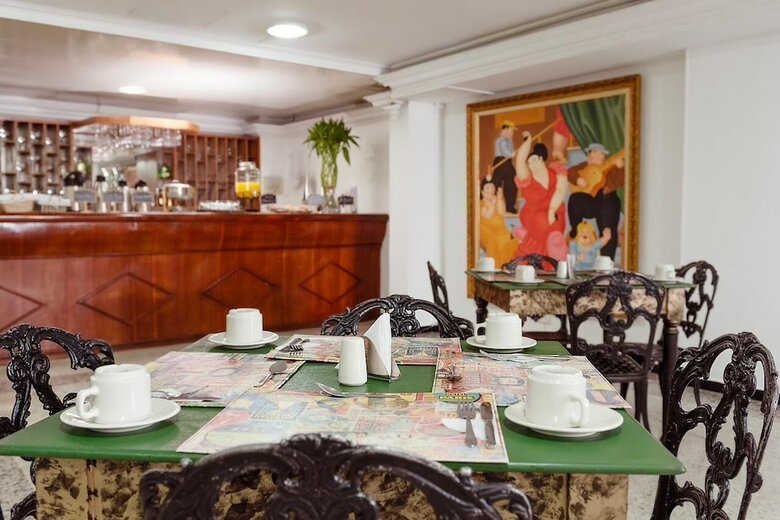 Hotel Granada Real