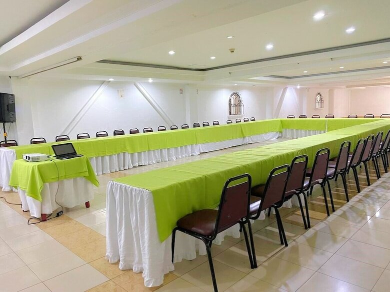 Hotel Granada Real