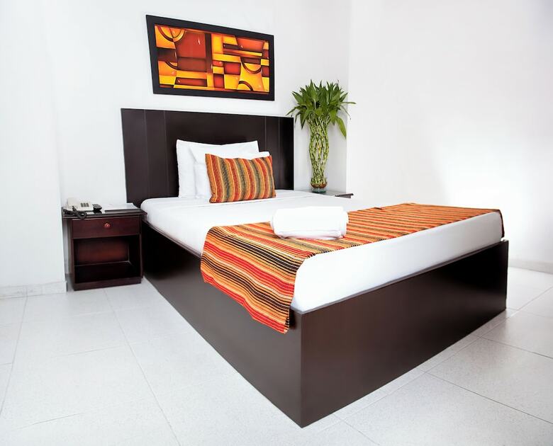 Hotel Granada Real