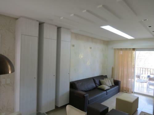 Apartamento Conforto E Lazer No Mediterran�e Residence E Beach Living