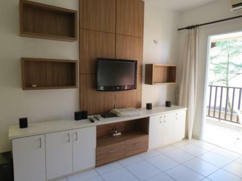 Apartamento Conforto E Lazer No Mediterran�e Residence E Beach Living