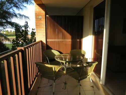 Apartamento Conforto E Lazer No Mediterran�e Residence E Beach Living