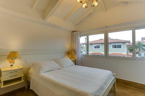 Villas Jurer� Residences