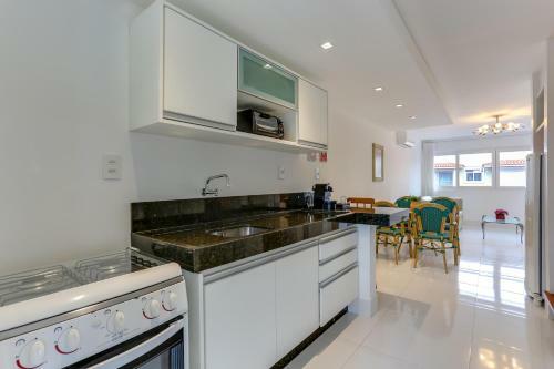 Villas Jurer� Residences