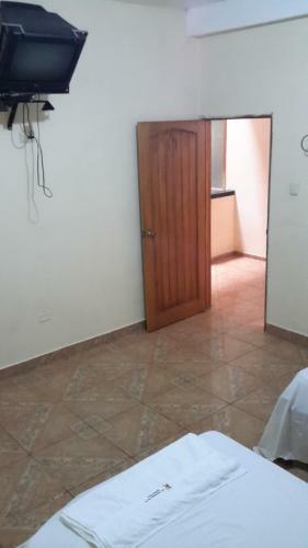 Hostal Las Amazonas Inn