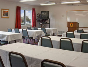 Super 8 Hotel