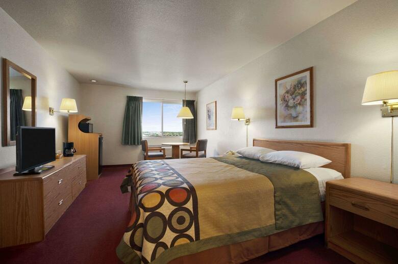Hotel Super 8 Austin North