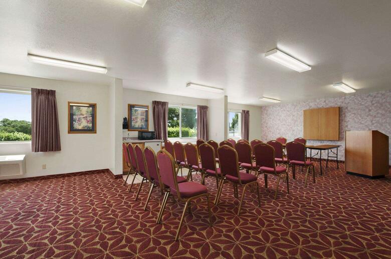 Hotel Super 8 Austin North
