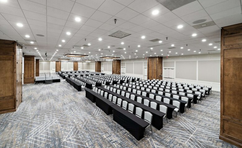 Hotel Hilton College Station & Conference Center