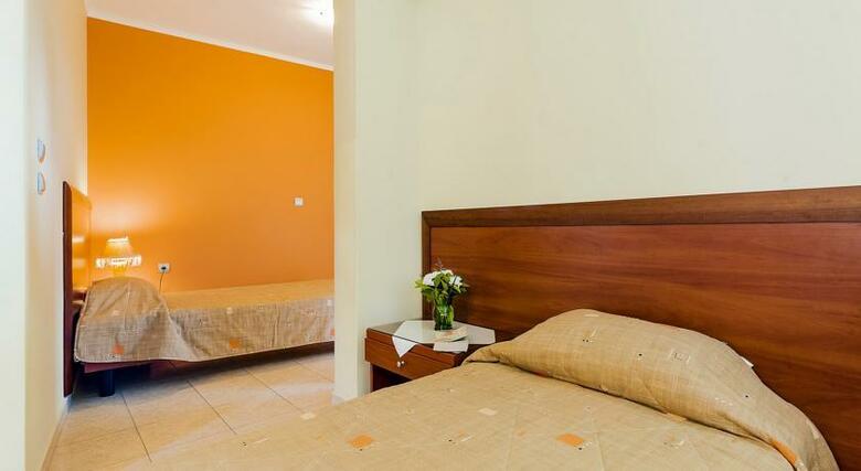 Esmeralda Hotel