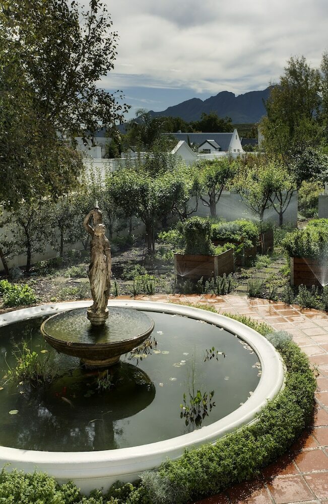 Albergue Majeka House