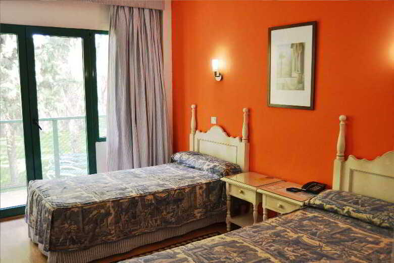 Hotel Oromana