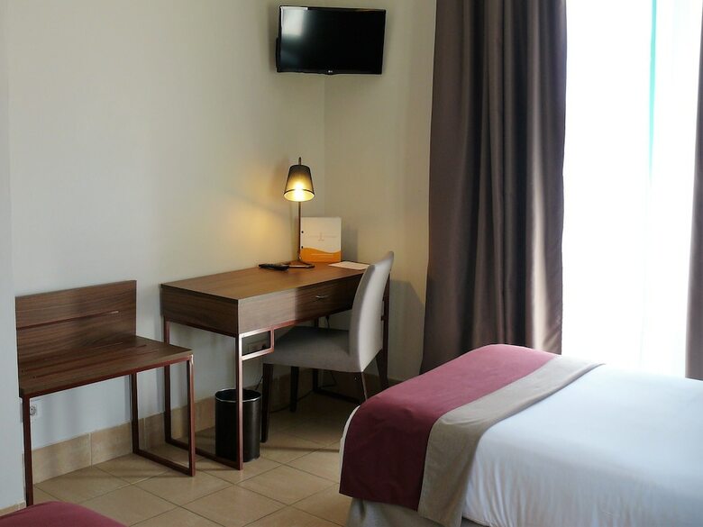 Hotel Oromana