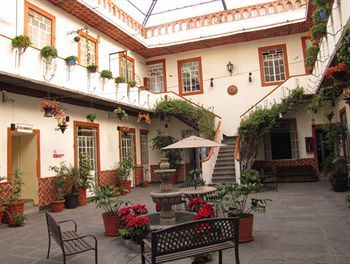 Del Paseo Hotel(hdo)