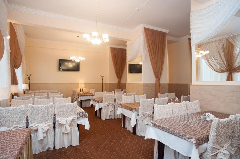 Tourist Hotel