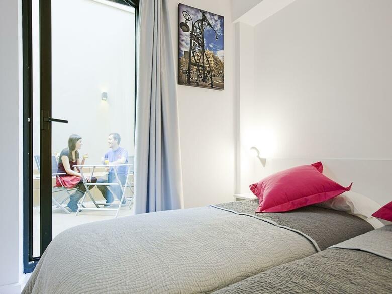 Bed & Breakfast Live & Dream
