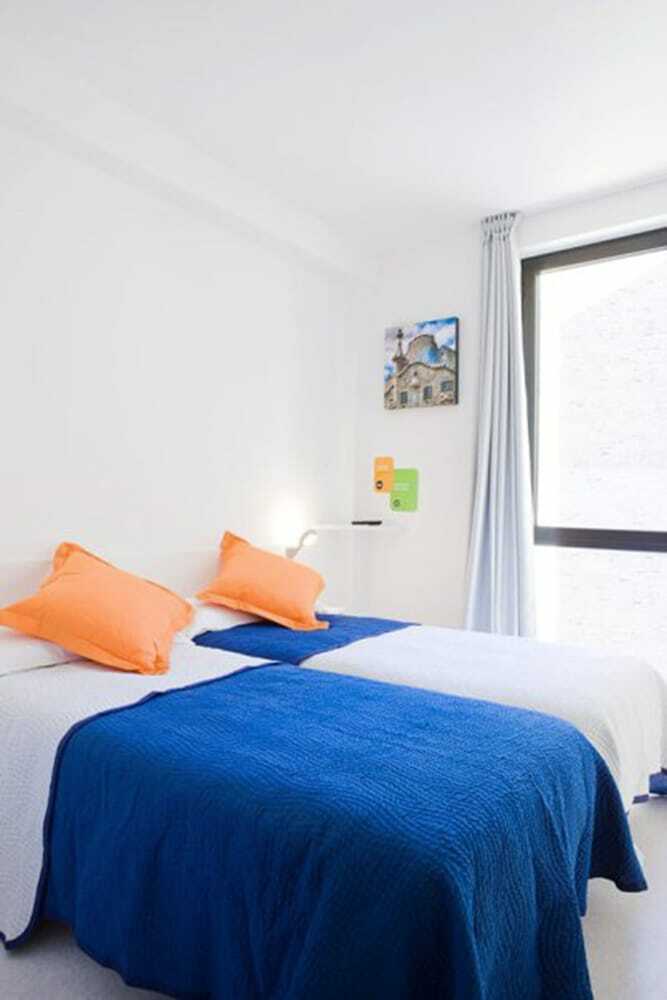 Bed & Breakfast Live & Dream