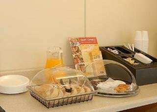 Hotel Econo Lodge South