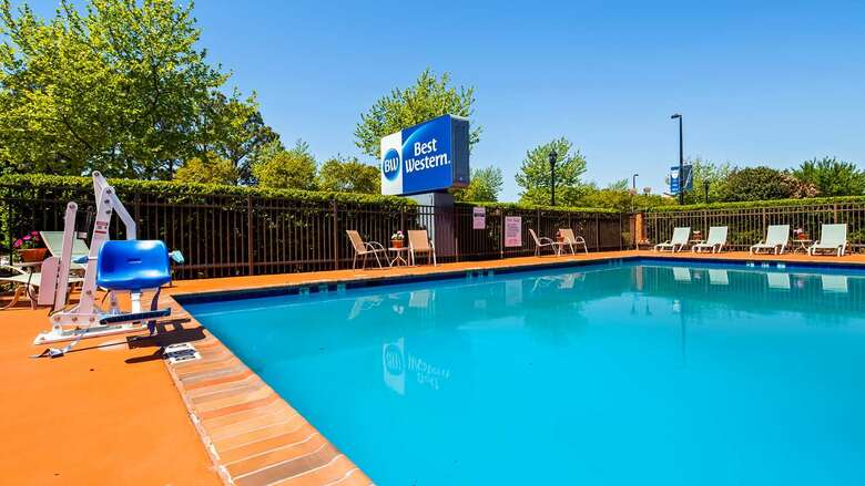 Hotel Comfort Inn Coliseum & Convention Center