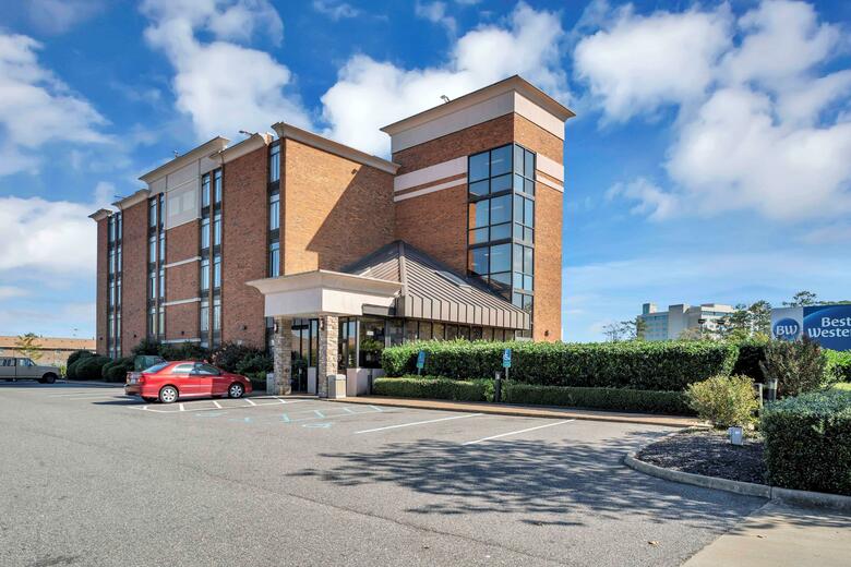 Hotel Comfort Inn Coliseum & Convention Center