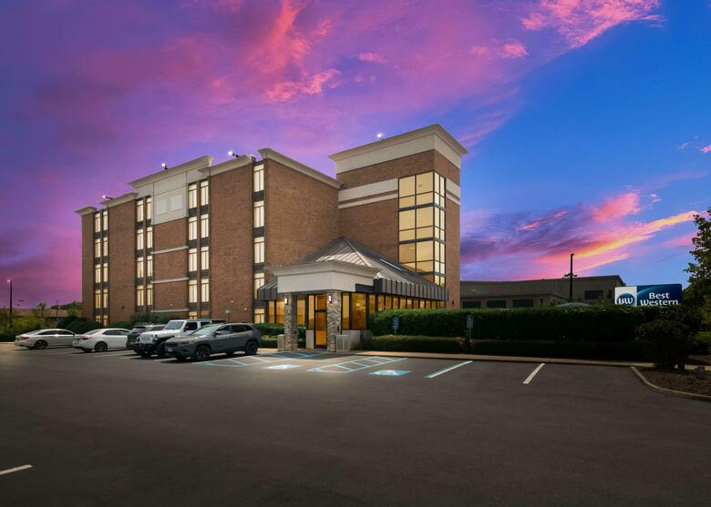 Hotel Comfort Inn Coliseum & Convention Center