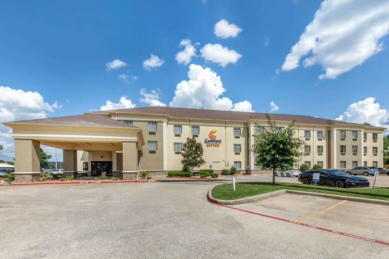 Hotel Comfort Suites