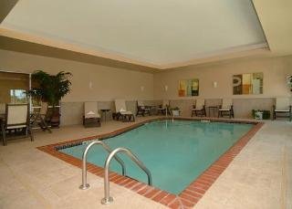 Hotel Comfort Suites