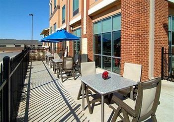Hotel Comfort Suites