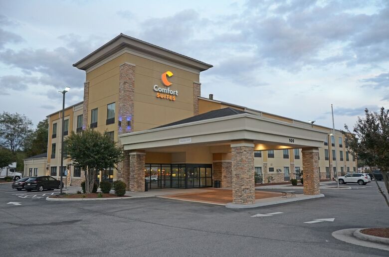 Hotel Comfort Suites