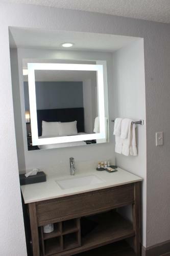 Hotel La Quinta Inn & Suites Oceanfront Daytona Beach