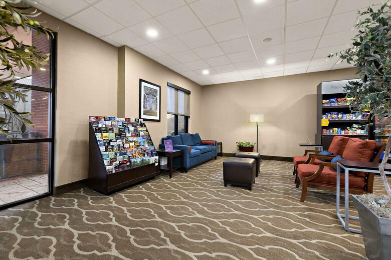 Hotel Comfort Suites Nashville