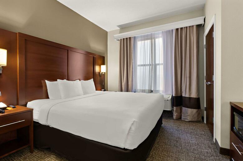 Hotel Comfort Suites Nashville