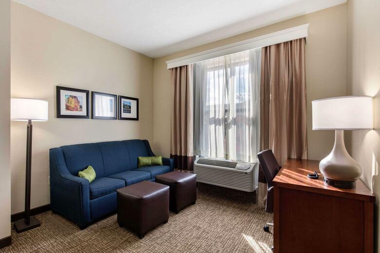 Hotel Comfort Suites Nashville