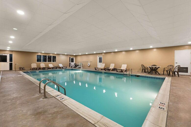 Hotel Comfort Suites Nashville
