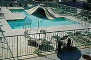 Hotel River Place Condos