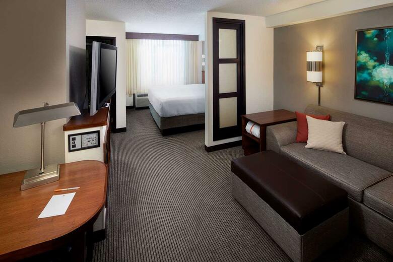 Hotel Hyatt Place Dallas Park Central
