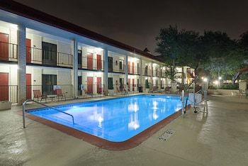 Hotel Quality Inn And Suites Addison