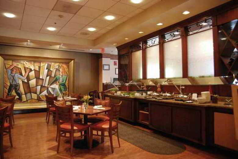 Doubletree Hotel Charlotte-gateway Village