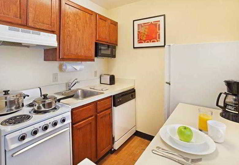 Hotel Towneplace Suites By Marriott Charlotte Arrowood