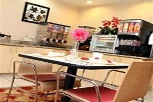 Hotel Towneplace Suites By Marriott Charlotte Arrowood