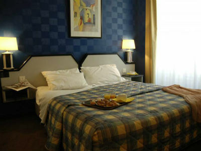 Hotel Trinite Plaza
