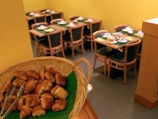 Hotel Trinite Plaza