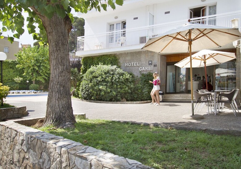 Hotel Villa Garbi