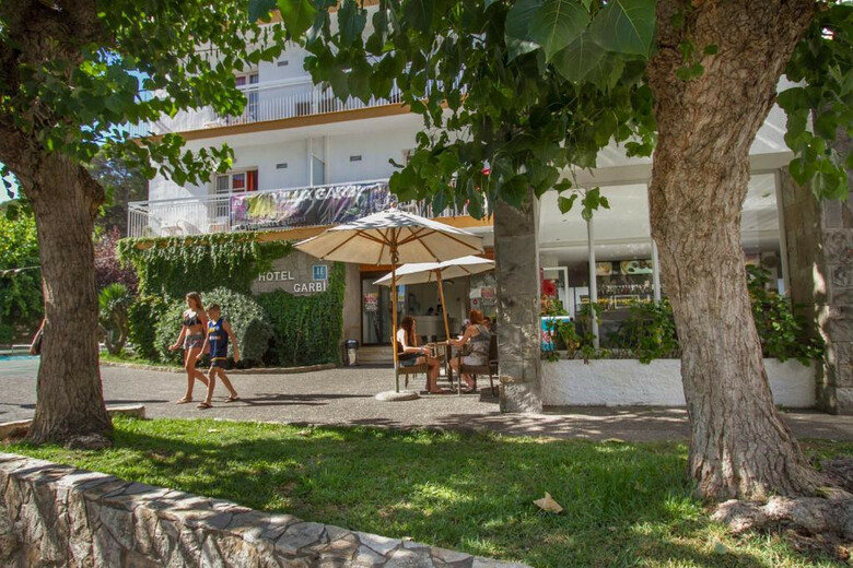 Hotel Villa Garbi