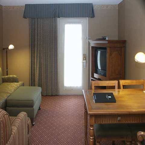 Hotel Embassy Suites Lompoc - Central Coast